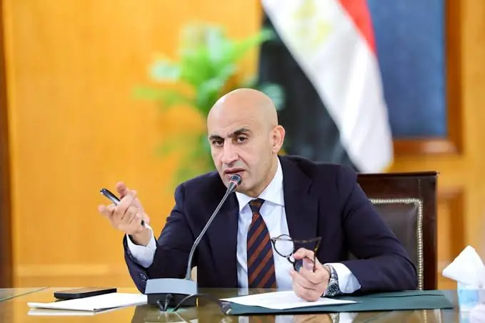 قرارات هامة من وزير التربية والتعليم بشأن حافز التدريس للمعلمين