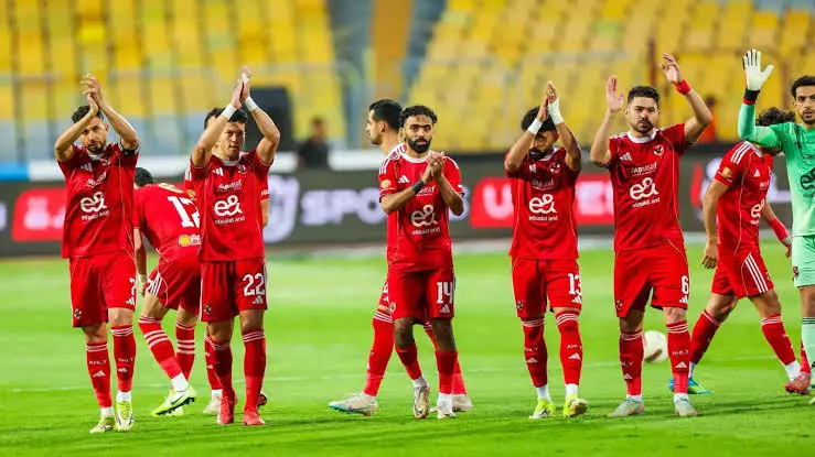 نجم الأهلي يدخل دائرة اهتمامات أندية الدوري السعودي