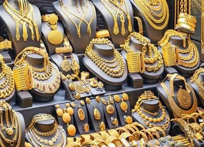أسعار الذهب في مصر اليوم السبت.. عيار 18 يسجل 5573 جنيهًا