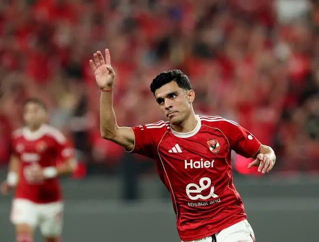 بن شرقى يتقدم للأهلى فى شباك الزمالك بالدقيقة 18