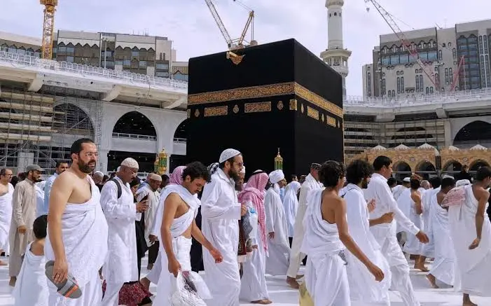 وصول جميع حجاج السياحة لهذا الموسم إلى الأراضي المقدسة بإجمالي 40,713 حاجاً