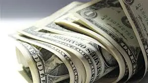 تراجع الدولار أمام الجنيه بأكثر من جنيه خلال منتصف تعاملات الثلاثاء