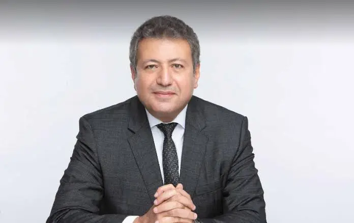 بعد تصريحات مدبولي.. لماذا تدعم الحكومة تملك الأجانب للعقار؟