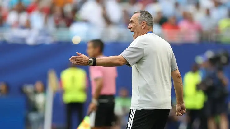 الاتحاد السعودي يحسم الجدل بشأن مستقبل جورجيوس دونيس