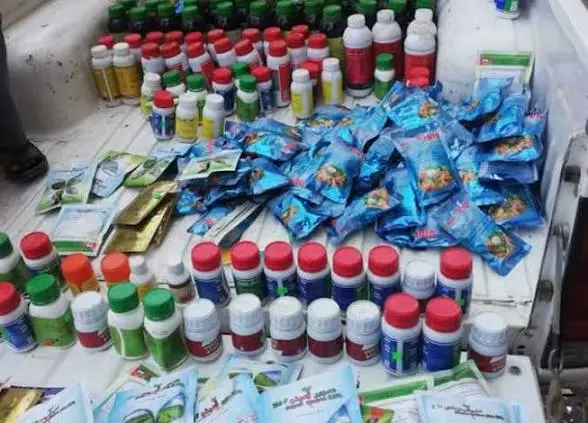 «الزراعة» تضبط 1400 عبوة مبيدات مخالفة في كفر الزيات وتحيل الواقعة للنيابة