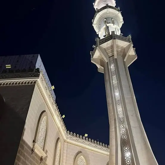 حقيقة غلق مسجد الدعاء بالعبور بسبب الأذان.. الأوقاف تحسم الجدل