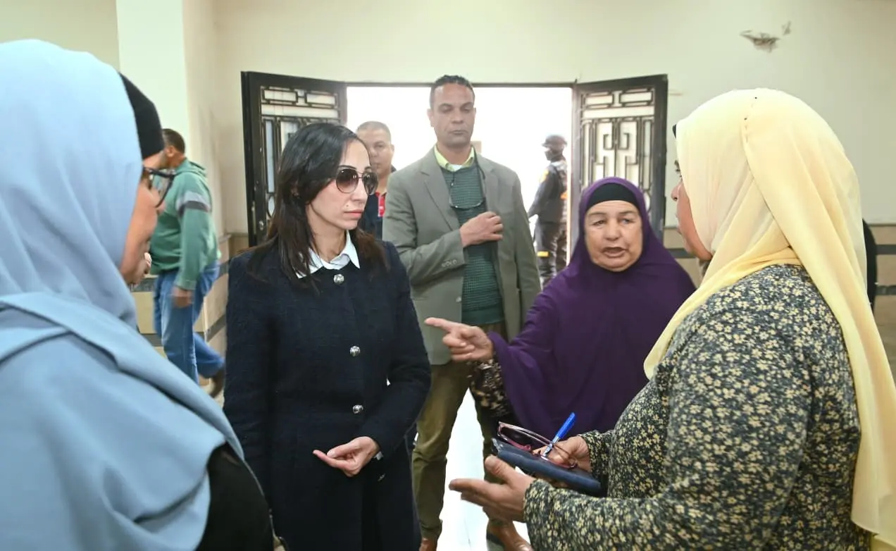 محافظ البحيرة تتفقد المركز التكنولوجي لخدمة المواطنين بقرية سيدي غازي - img 20260222 wa0064