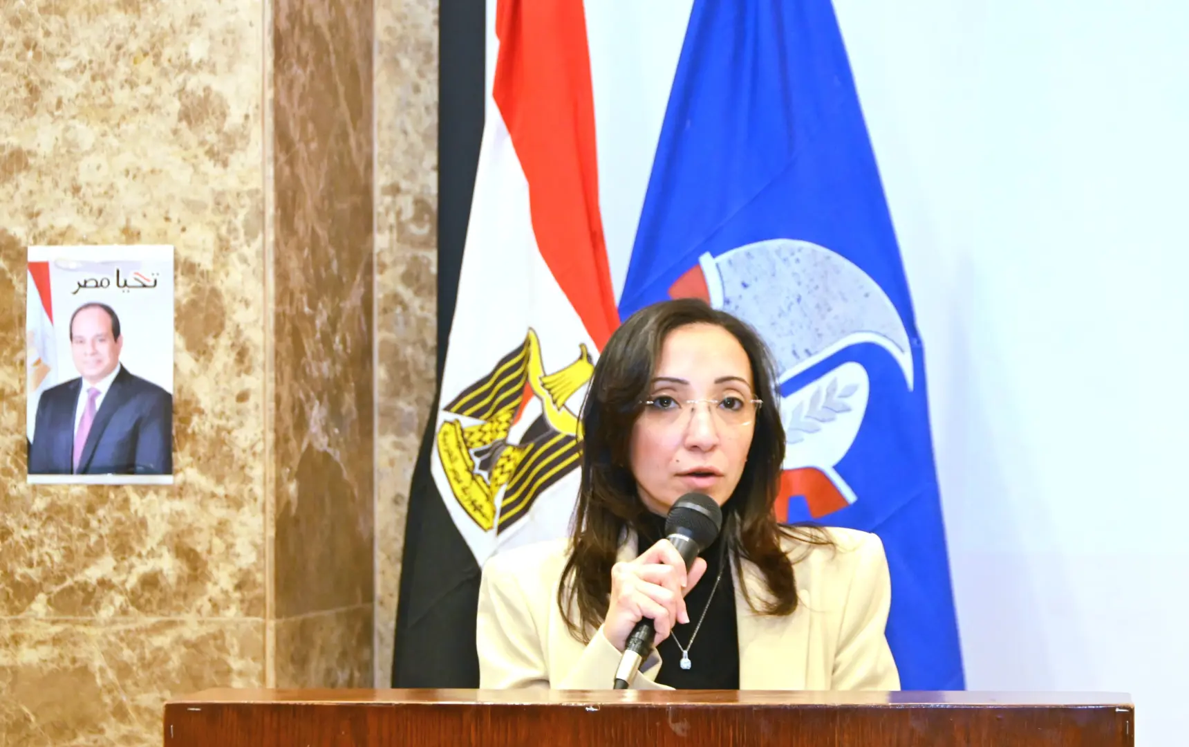 محافظ البحيرة تشهد الاحتفال باليوم السنوي للجامع الأزهر بمركز إعداد القادة بدمنهور - img 20260225 wa0064