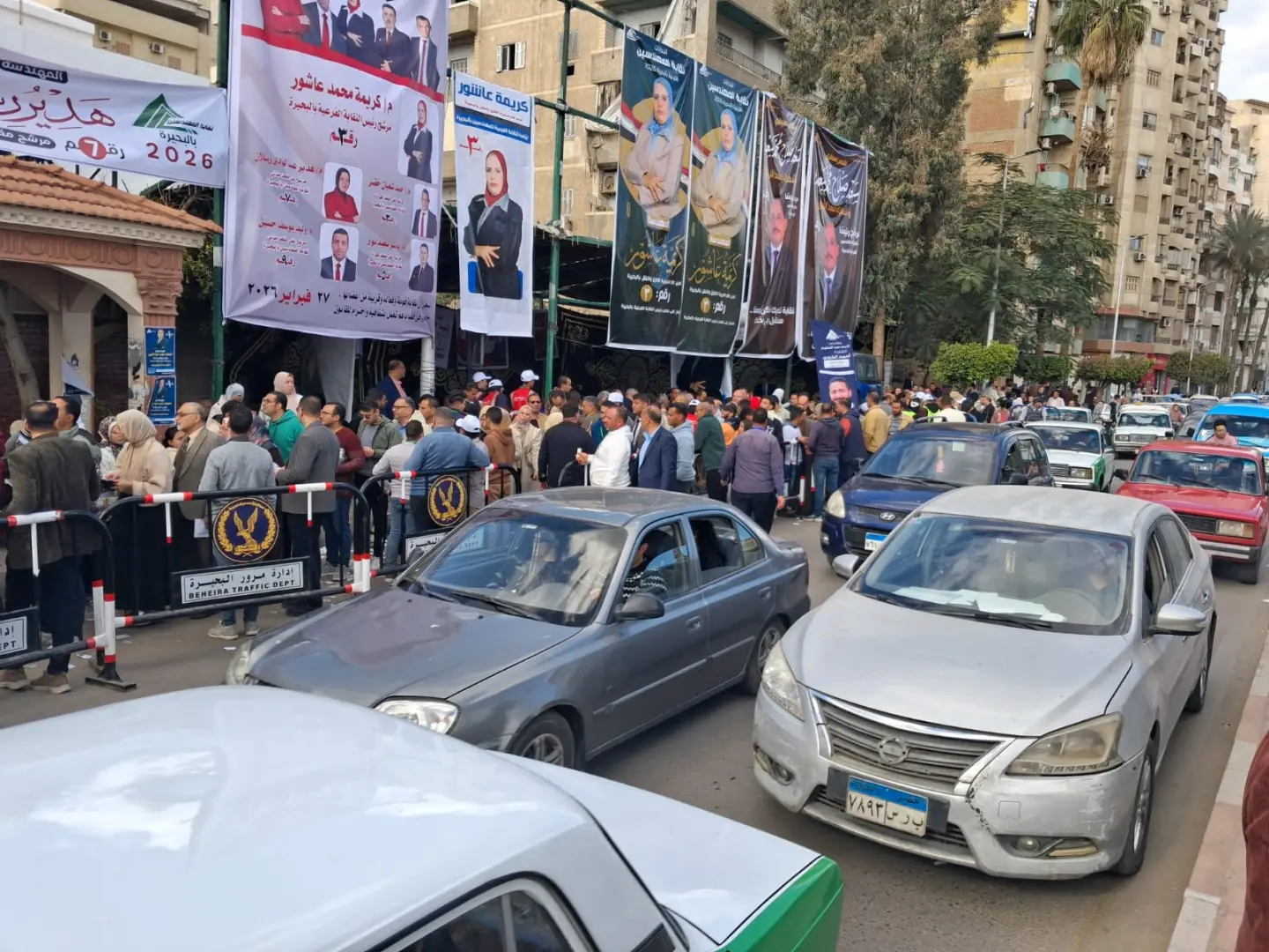 إقبال كبير على لجان الإقتراع بإنتخابات التجديد النصفي لنقابة المهندسين بالبحيرة - img 20260227 wa0026