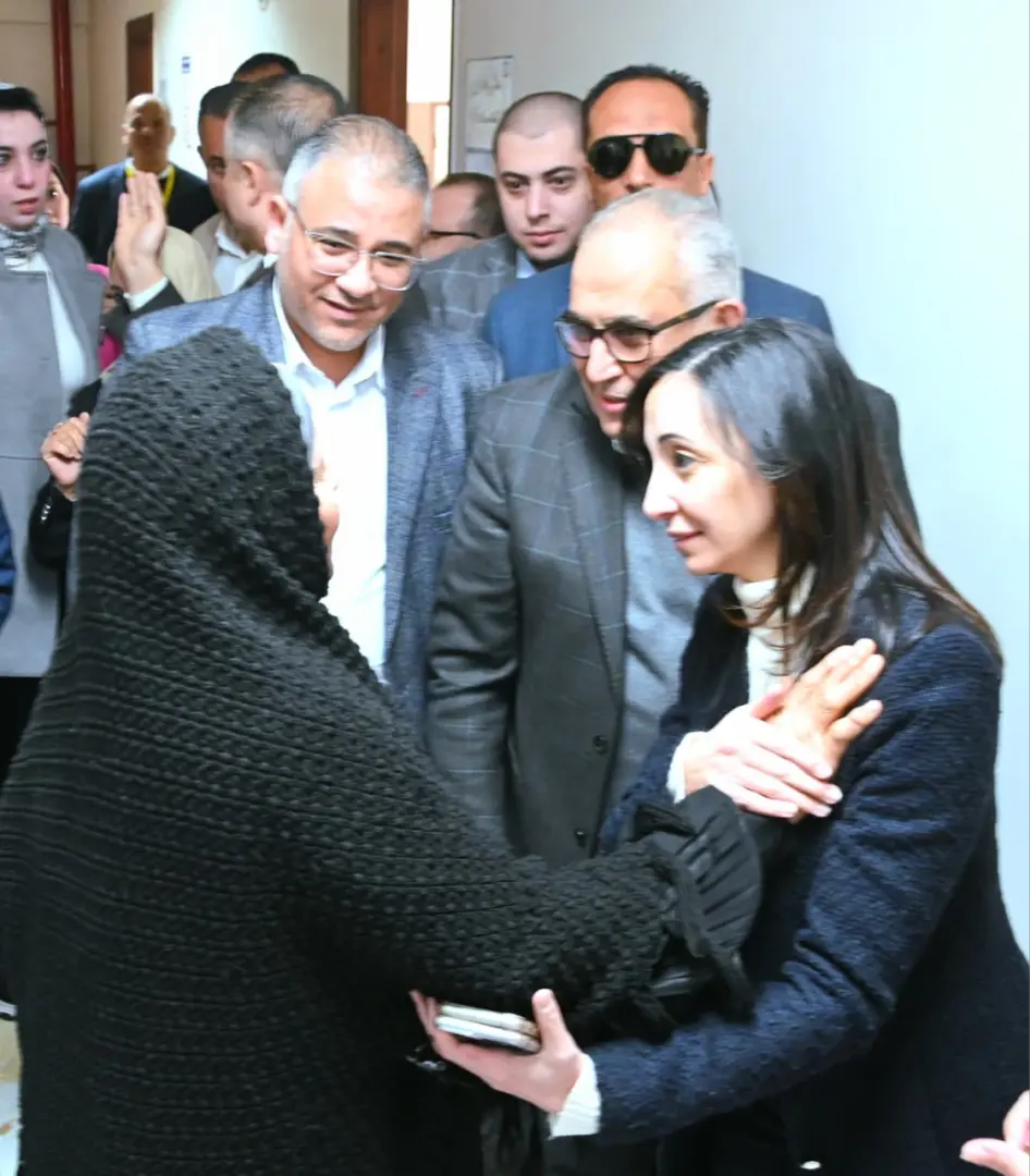 محافظ البحيرة ورئيس الهيئة العامة للتأمين الصحي يفتتحان مبنى عيادة التأمين الصحي بكوم حمادة - img 20260303 wa0053