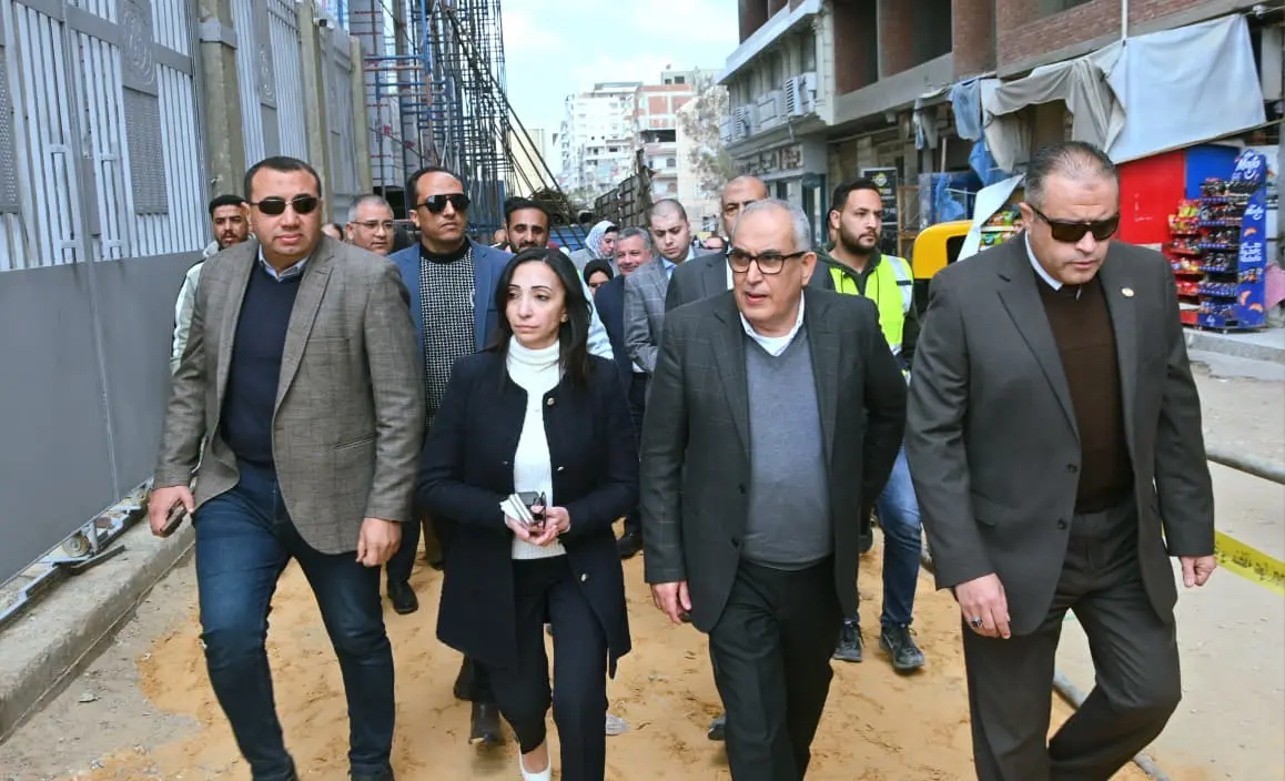 محافظ البحيرة ورئيس هيئة التأمين الصحي يتفقدان مشروع إنشاء وتطوير مستشفى مبرة كفر الدوار - img 20260303 wa0085 1