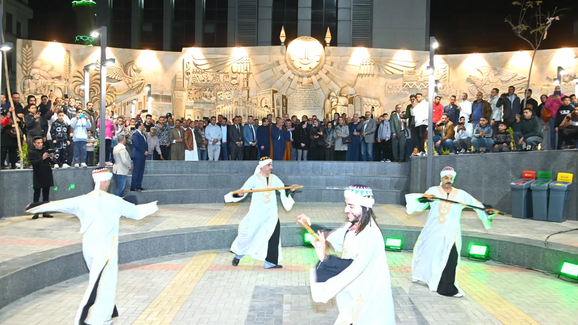 البحيرة بين التراث والتنمية.. جدارية بانورامية ومسرح مفتوح ومساحات خضراء تزين الميدان - img 20260319 wa0395