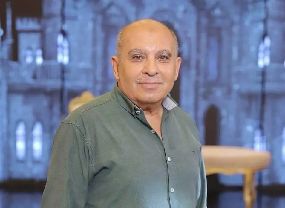 وداعًا مصطفى عثمان.. يرحل النبلاء ويبقى الأثر