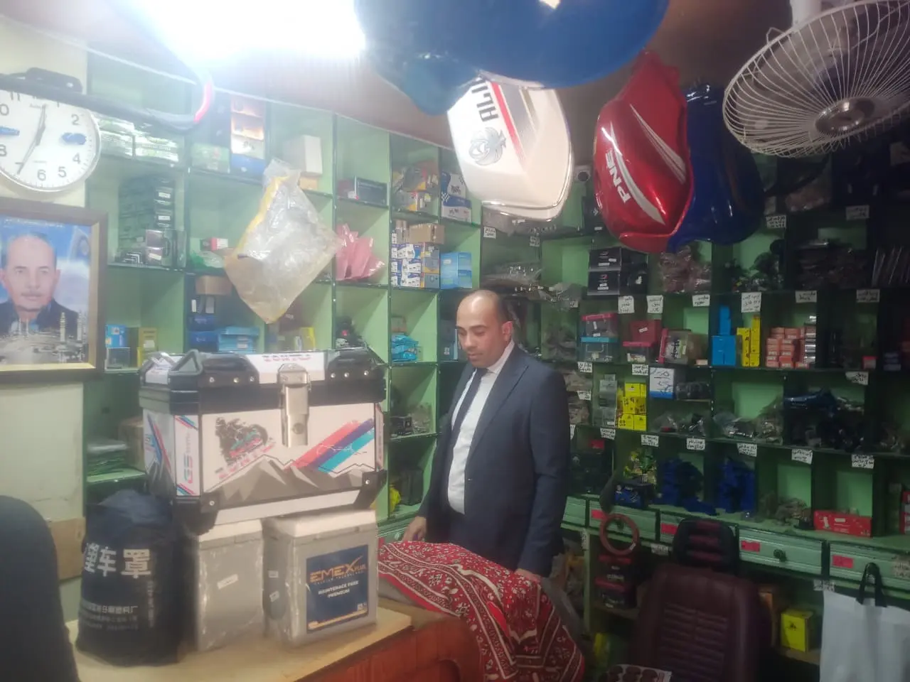البحيرة| ضبط 9500 لتر سولار و3 أطنان أسمدة مجهولة المصدر وتحرير 34 محضر متنوع خلال حملة مكبره بدمنهور وغرب النوبارية - img 20260328 wa0010