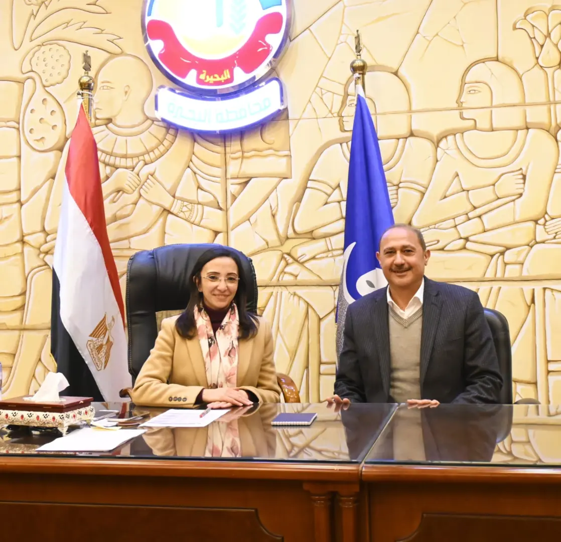 محافظ البحيرة تبحث مع النواب تطوير الخدمات واحتياجات المواطنين - img 20260401 wa0124
