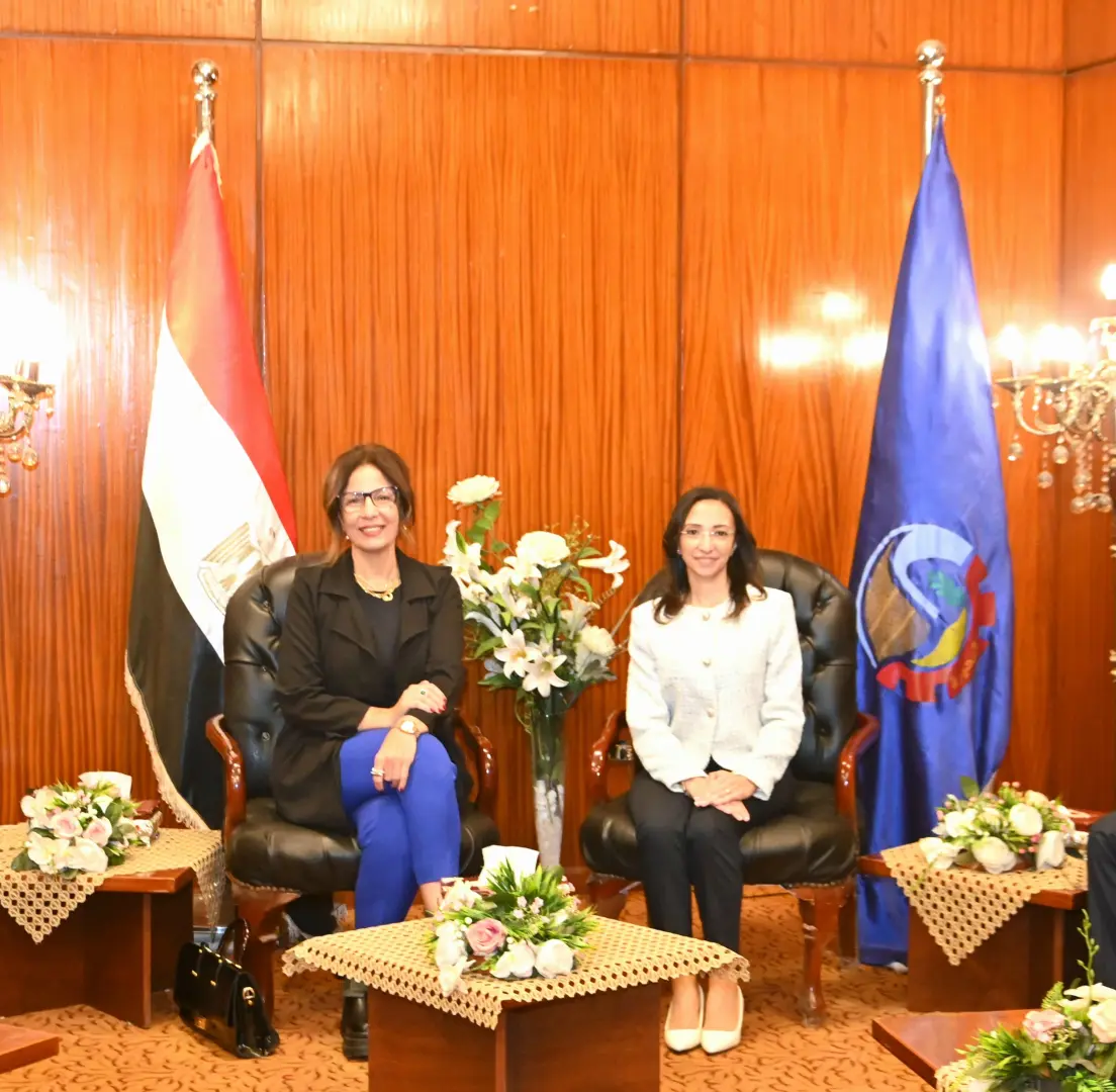 محافظ البحيرة تستقبل وزيرة الثقافة لتوقيع بروتوكول يعيد مكتبة البلدية إلى النور وتفقد عدد من الصروح الثقافية