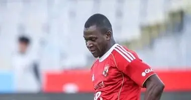 الأهلي يفتح ملف خلافة ديانج.. ومفاضلة بين حلول محلية وأجنبية لتدعيم الوسط