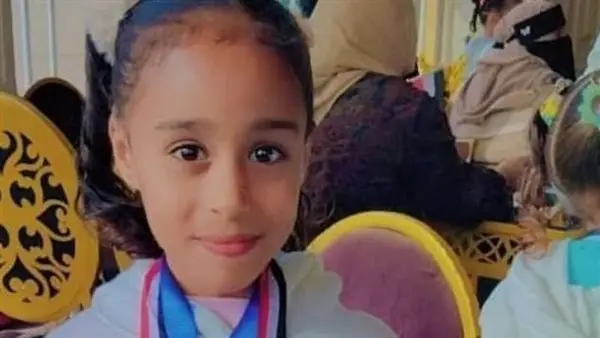 غرق مركب في نيل قنا.. انتشال جثمان طفلة ومواصلة البحث عن طفل مفقود