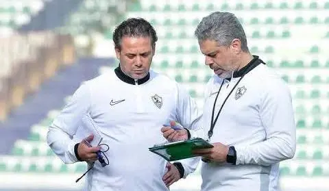 جهاز الكرة يحذر لاعبي الزمالك قبل مواجهة بيراميدز.