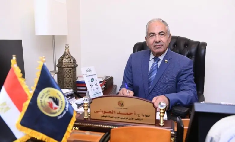 وكيل أول مجلس الشيوخ: الرئيس السيسي ينتصر لعمال مصر بقرارات تاريخية تعزز الحماية الاجتماعية والتنمية