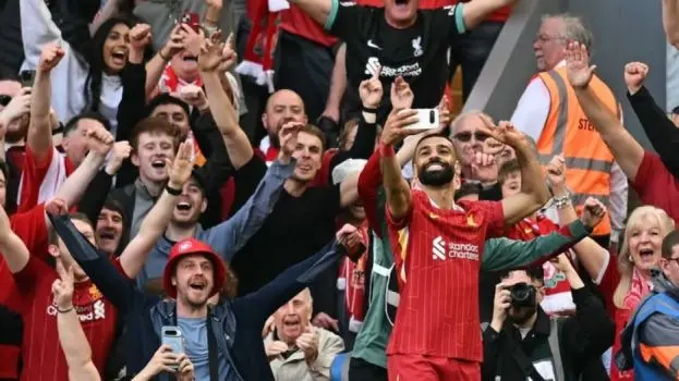 ليفربول يحدد بديل محمد صلاح.. لاعب مفاجأة