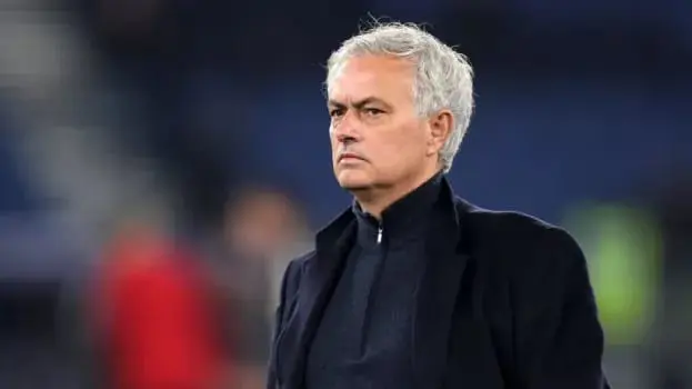 تقارير تكشف تفاصيل عقد مورينيو مع ريال مدريد
