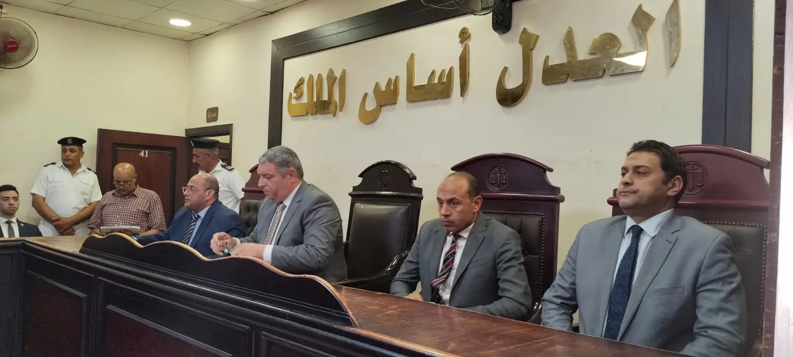 بعد السجن المؤبد غيابياً وإعادة الإجراءات.. جنايات دمنهور تقضي ببراءة العم المتهم بالتعدي على إبنتي شقيقه بالبحيرة