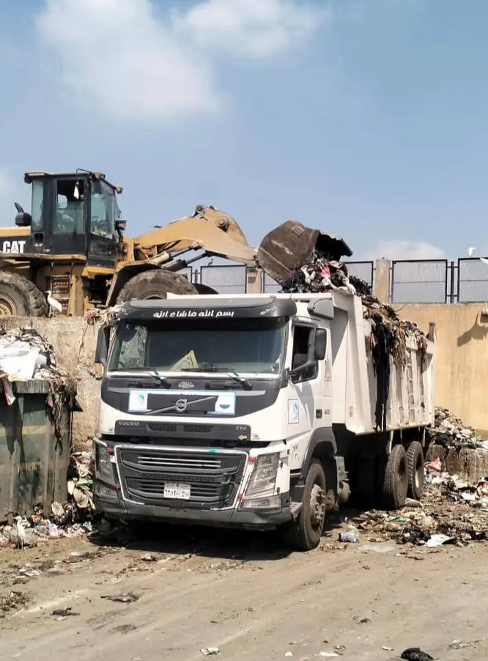 محافظ البحيرة: رفع ٦٠٠ طن مخلفات وإنهاء التراكمات بالمحطة الوسيطة بكفر الدوار لأول مرة منذ سنوات