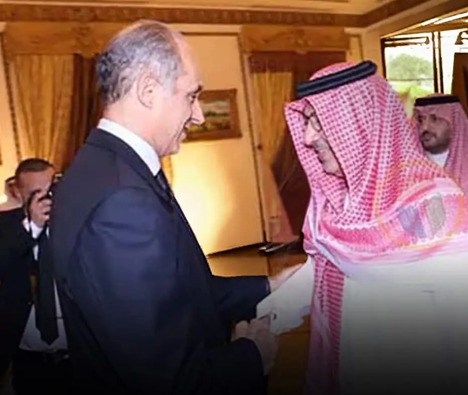 جمال مبارك يشارك في عزاء والد سفير السعودية بالقاهرة
