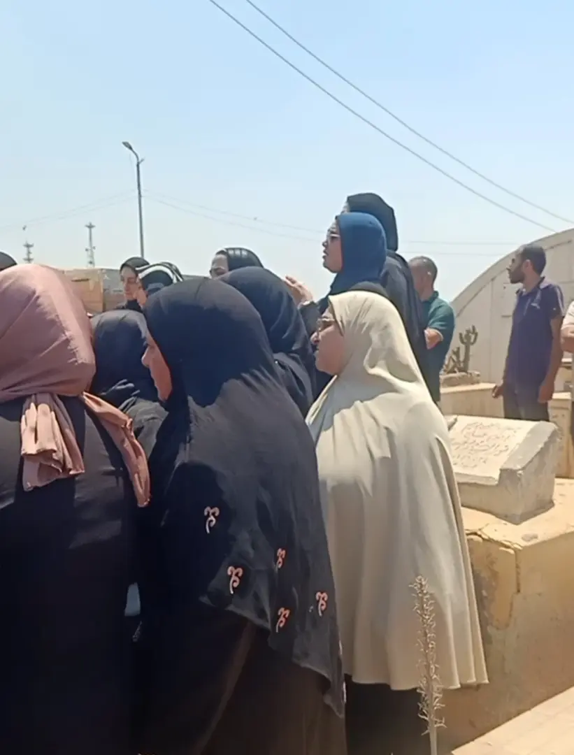 حزن وغضب بالبحيرة.. وفاة سيدتين داخل منشآت طبية خلال ساعات وأسر الضحايا تطالب بالتحقيق - img 20260609 042041