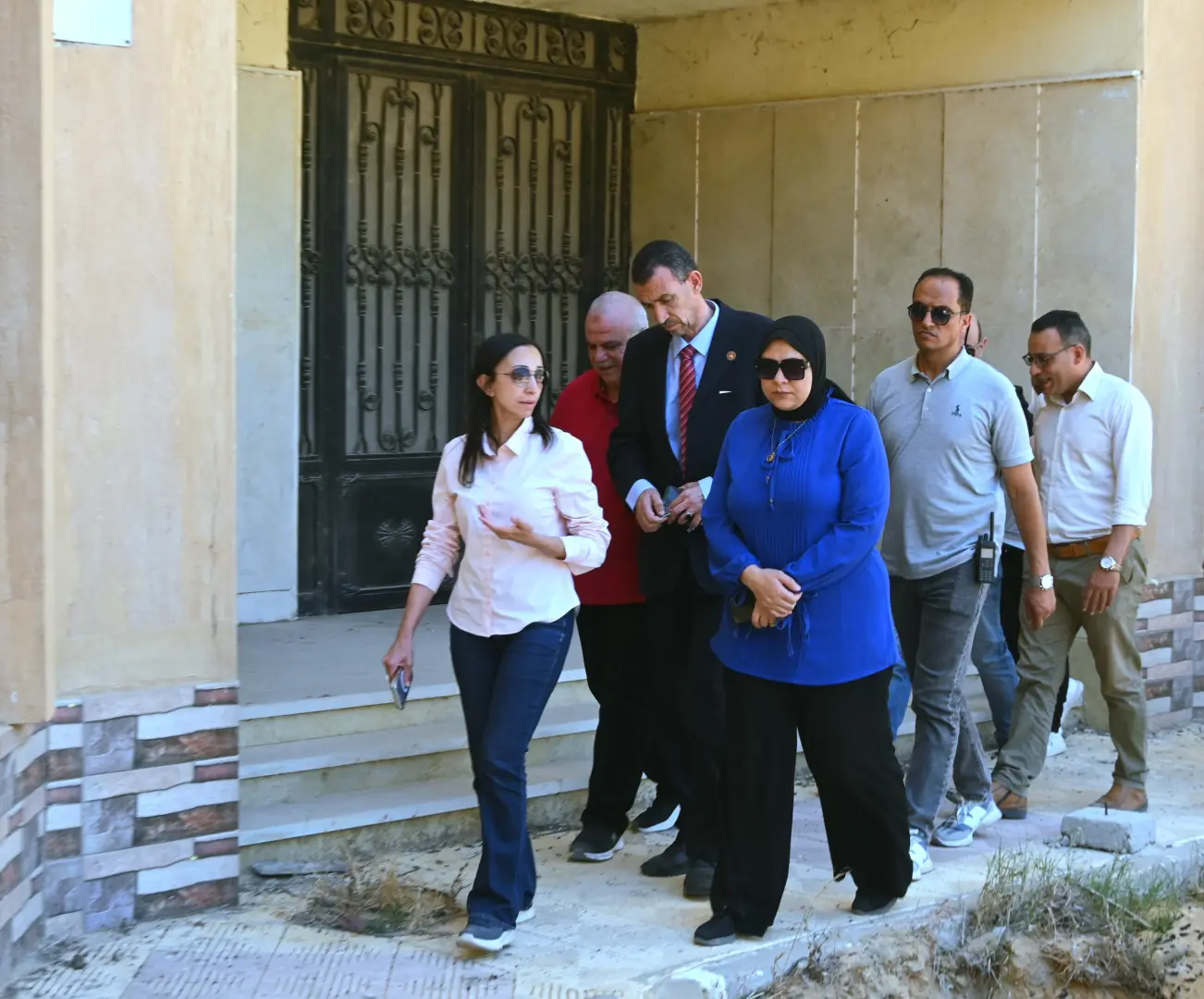 محافظ البحيرة تتفقد مشروعات حوش عيسى وتوجه بسرعة الانتهاء من مجمع فرهاش السكني الحرفي - img 20260609 wa0099