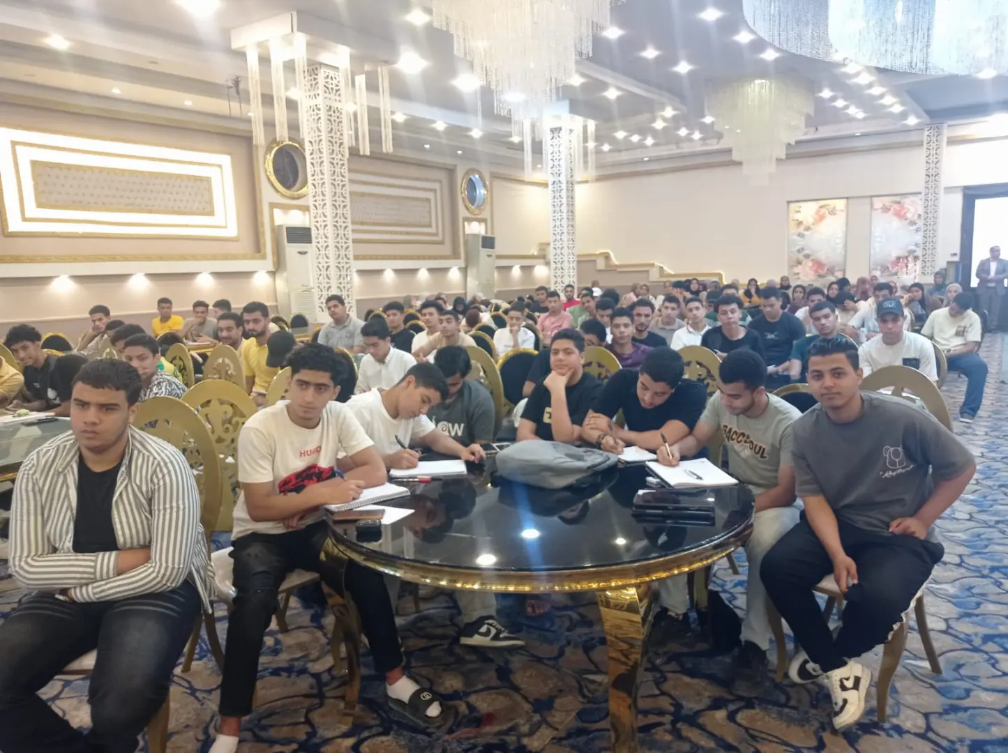 لليوم الثاني على التوالي.. استمرار القوافل التعليمية المجانية لطلاب الثانوية العامة بالبحيرة
