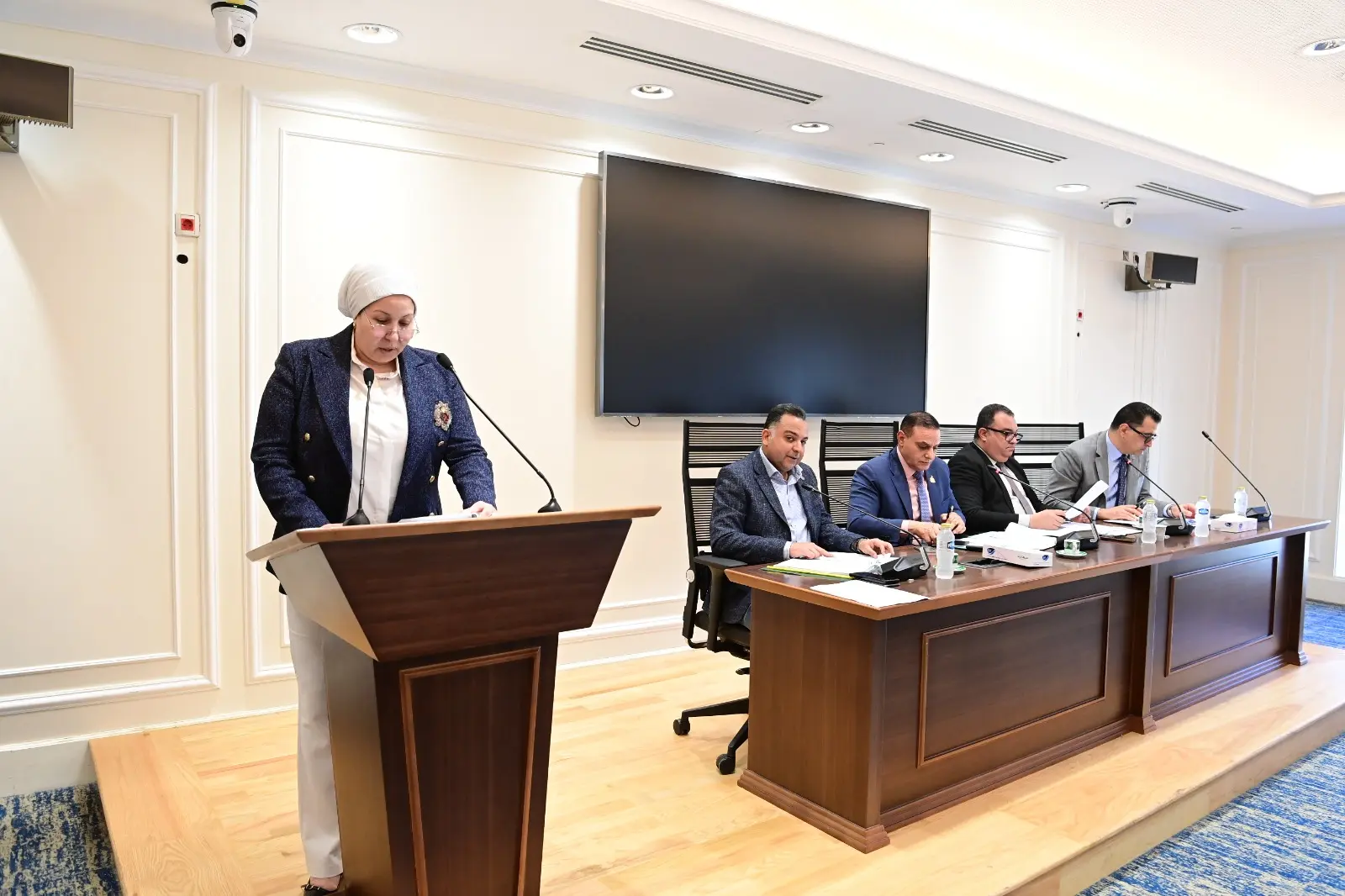 أميز سر لجنة الإسكان بالنواب: نتابع مع الحكومة حل مشكلات ملف مياه الشرب