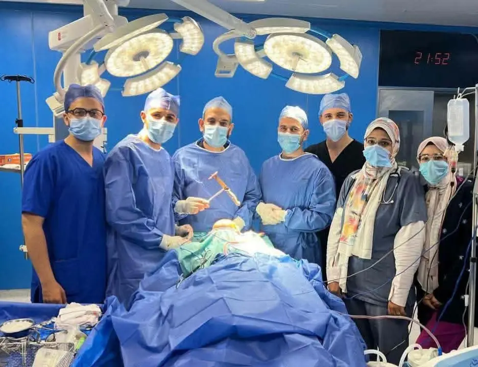نجاح نادر بجامعة بنها في إنقاذ طفلة اخترقت سكين مخها