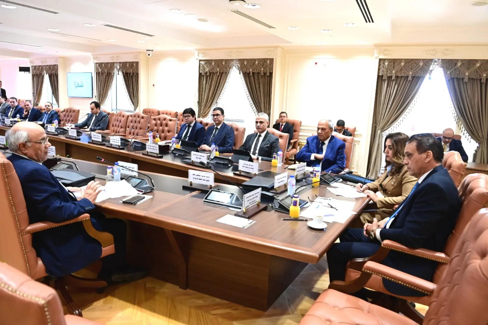 لجنة دراسة وإعداد مشروع قانون الإدارة المحلية الجديد تعقد أولى جلسات الاستماع بمقر مجلس النواب