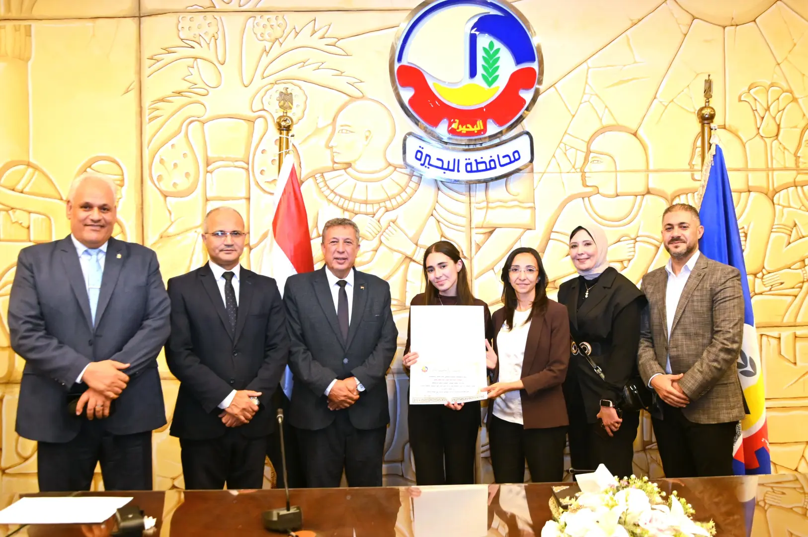 فرحة الأوائل بالبحيرة.. تكريم رسمي ورحلة لاكتشاف معالم المحافظة