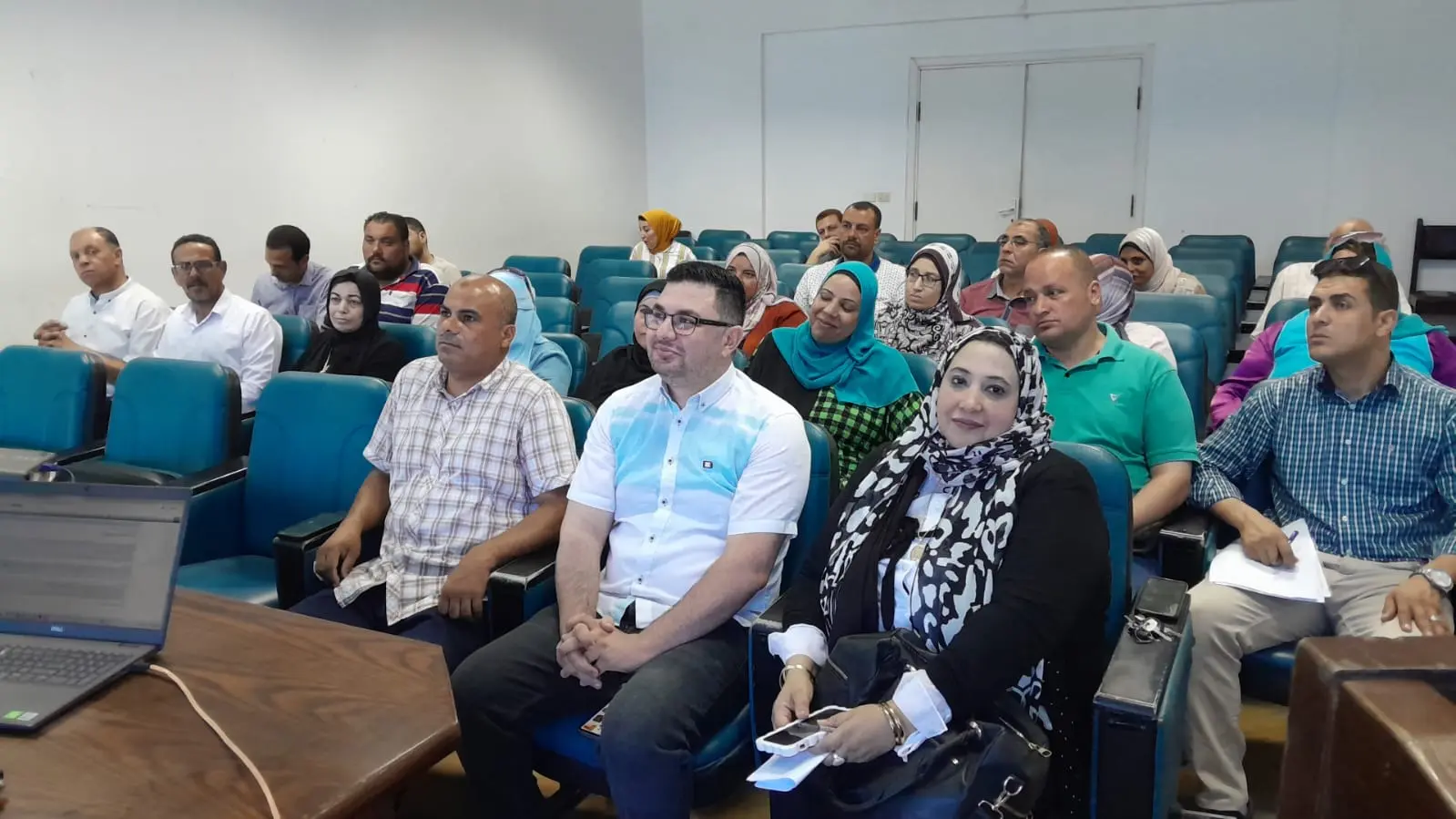 جامعة دمنهور تنظم دورة تدريبية للعاملين بالمكتبات لتعزيز التحول الرقمي