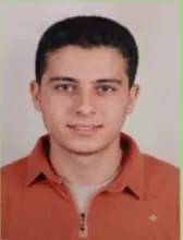 أحمد محمد سيد يحصد المركز الأول بالتعليم الصناعي في الفيوم بنسبة 99.4%.. ويحلم بالالتحاق بكلية الهندسة