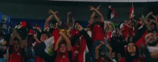 جماهير منتخب مصر ترفع شعار "لا للعنصرية" باحتفالية 100 مليون شكرًا