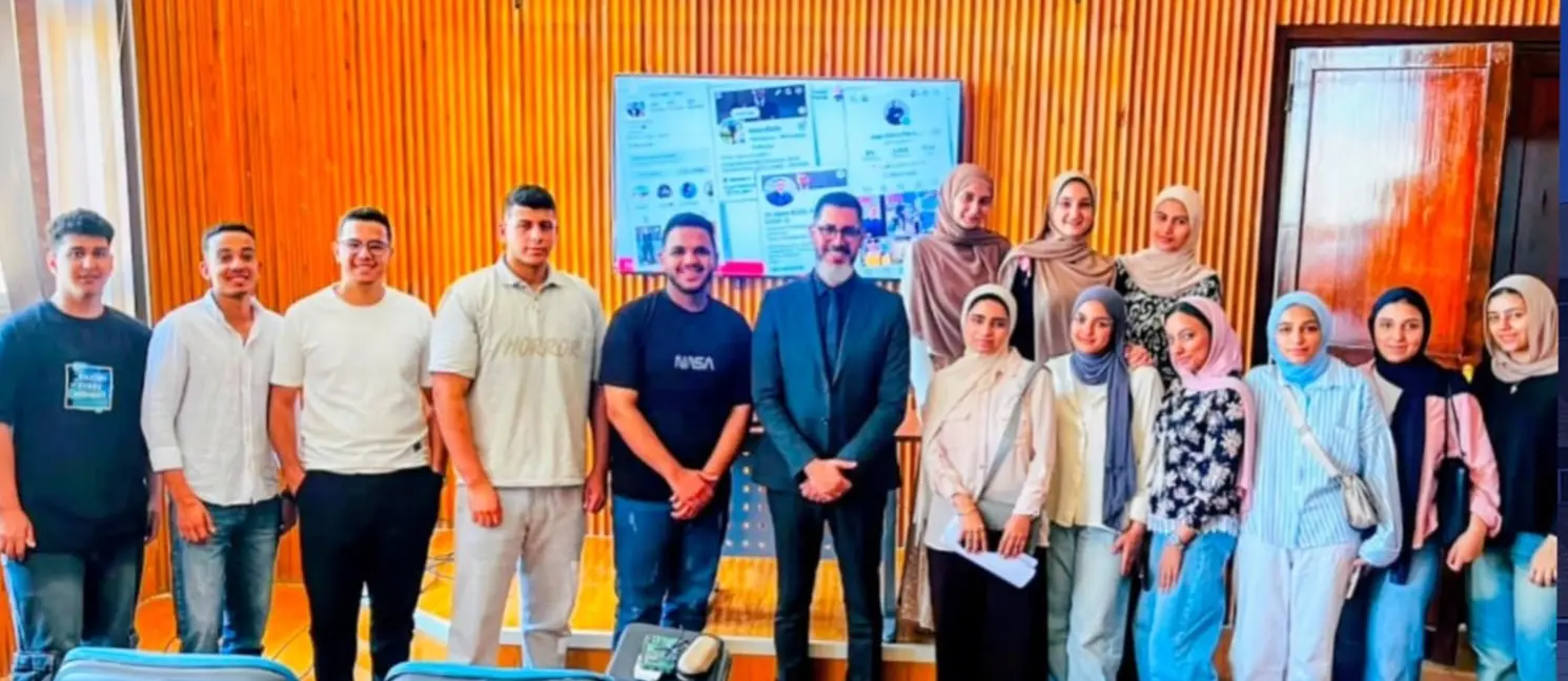 جامعة دمنهور الأهلية تؤهل طلابها لفنون العرض والتقديم الاحترافي ورشة لتنمية المهارات