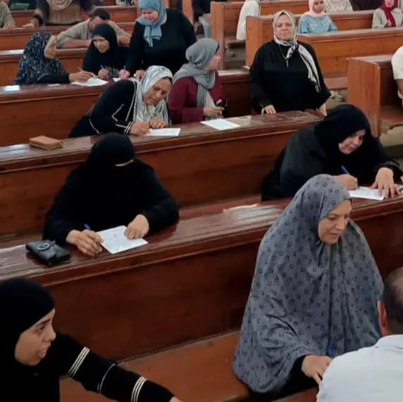 جامعة دمنهور تطلق قافلة لمحو الأمية بكوم حمادة بمشاركة 21 طالبًا وتستهدف 32 دارسًا