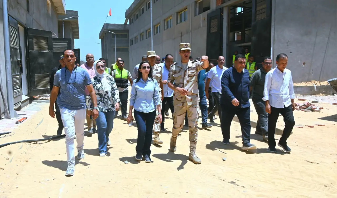 محافظ البحيرة تتفقد محطة مياه المدينة السكنية بكفر الدوار - img 20260719 wa0267