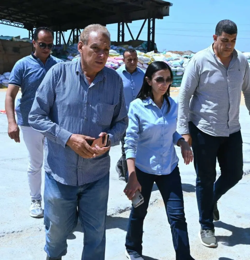 محافظ البحيرة تتابع تداول القمح بكفر الدوار وتؤكد حماية المخزون الاستراتيجي