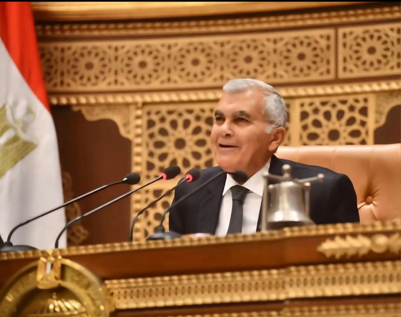 رئيس مجلس الشيوخ يهنئ الرئيس السيسي بمناسبة ذكرى المولد النبوى الشريف