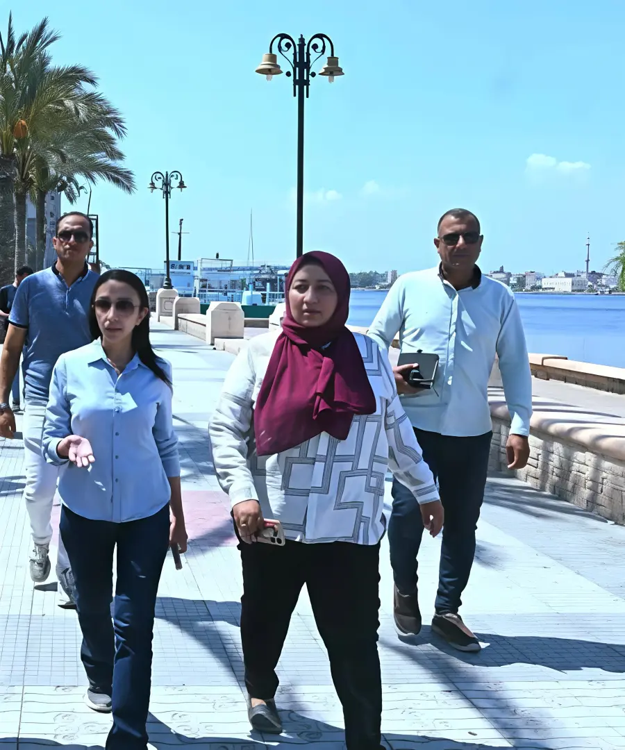 محافظ البحيرة تتفقد كورنيش رشيد وتوجه بضبط الشوارع والمراسي النيلية