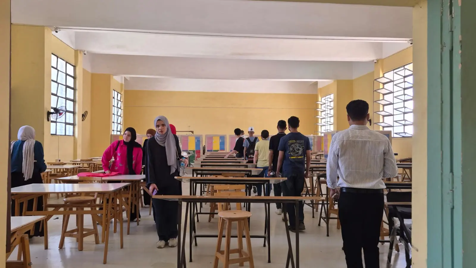 انطلاق اختبارات القدرات بكلية الفنون التطبيقية بجامعة دمنهور