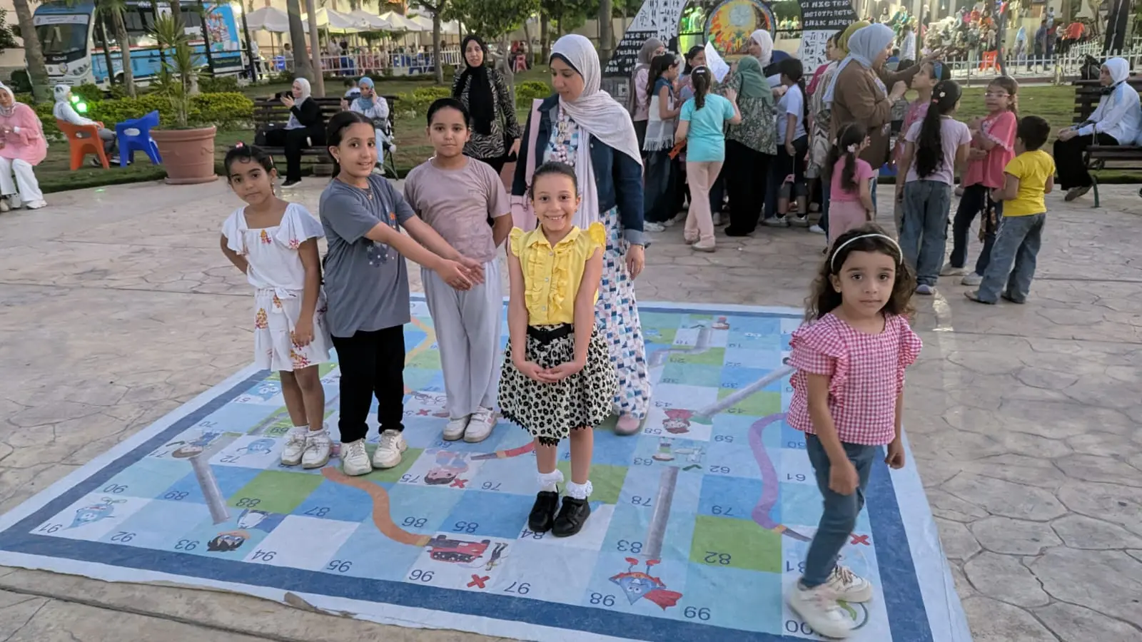 إقبال جماهيري كبير على الليالي الصيفية المجانية بمكتبة مصر العامة بدمنهور - img 20260723 wa0047