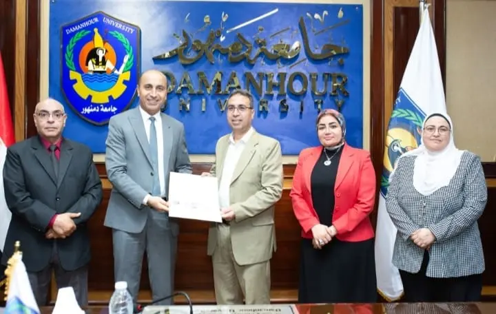 مجلس جامعة دمنهور يكرم المتميزين ويوافق على منح 23 ماجستير و7 دكتوراه - img 20260729 wa0084