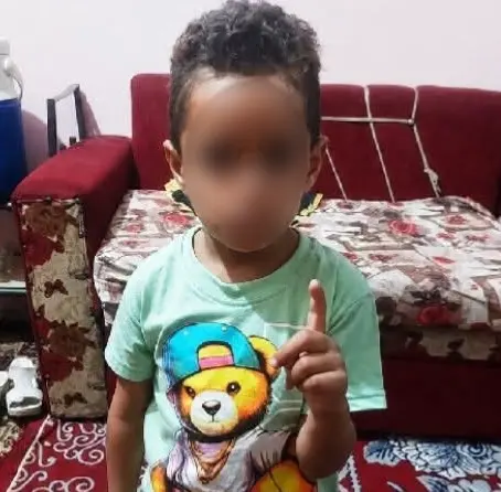 مأساة طفل بلا أم.. يفقد والده داخل مستشفى الواسطى ببني سويف