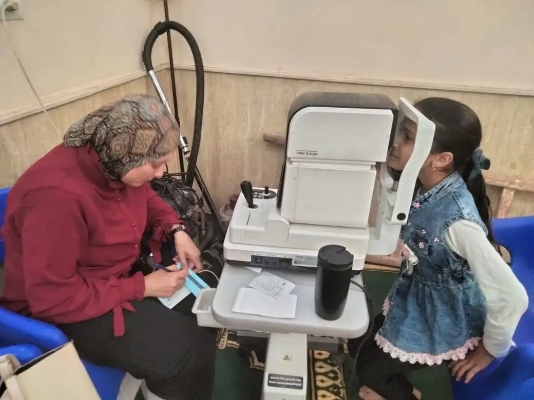 668 طفلًا يستفيدون من قافلة «أطفال أصحاء» بكفر الدوار بحيرة